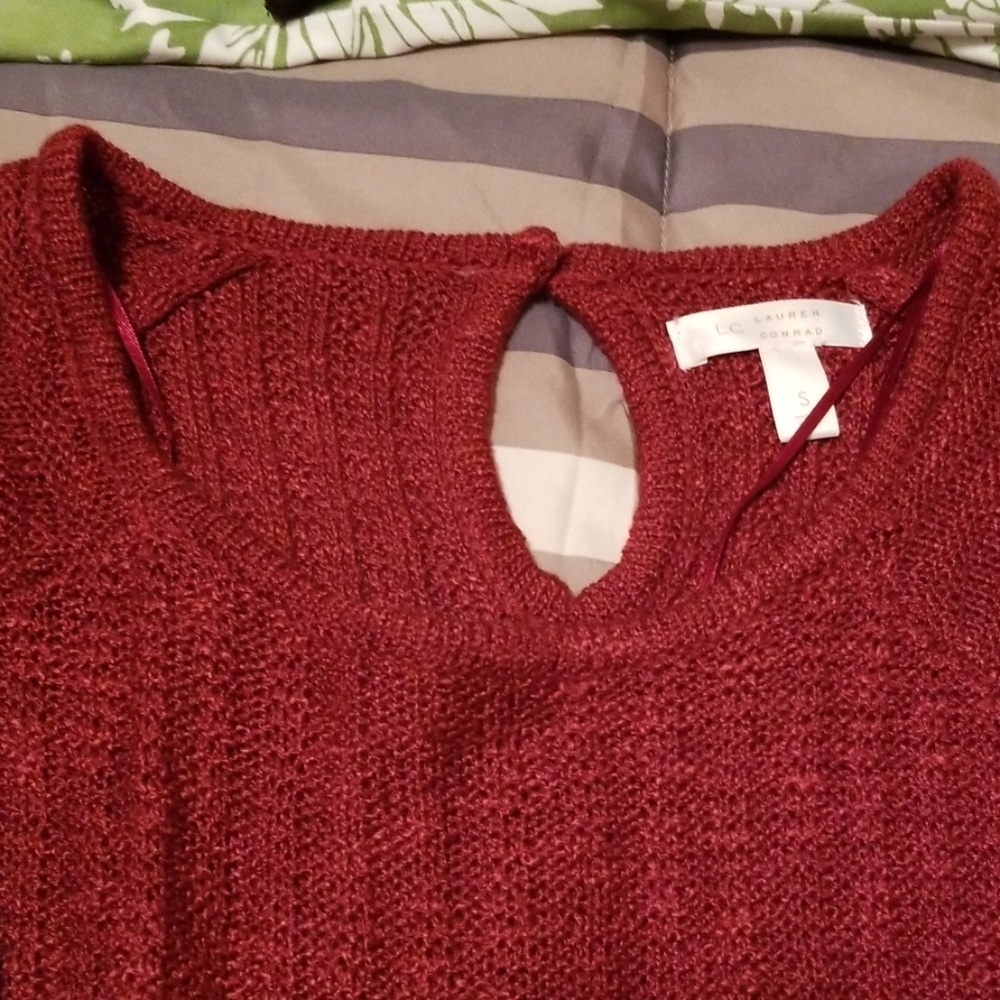 LC Beautiful  top - Picture 4 of 4